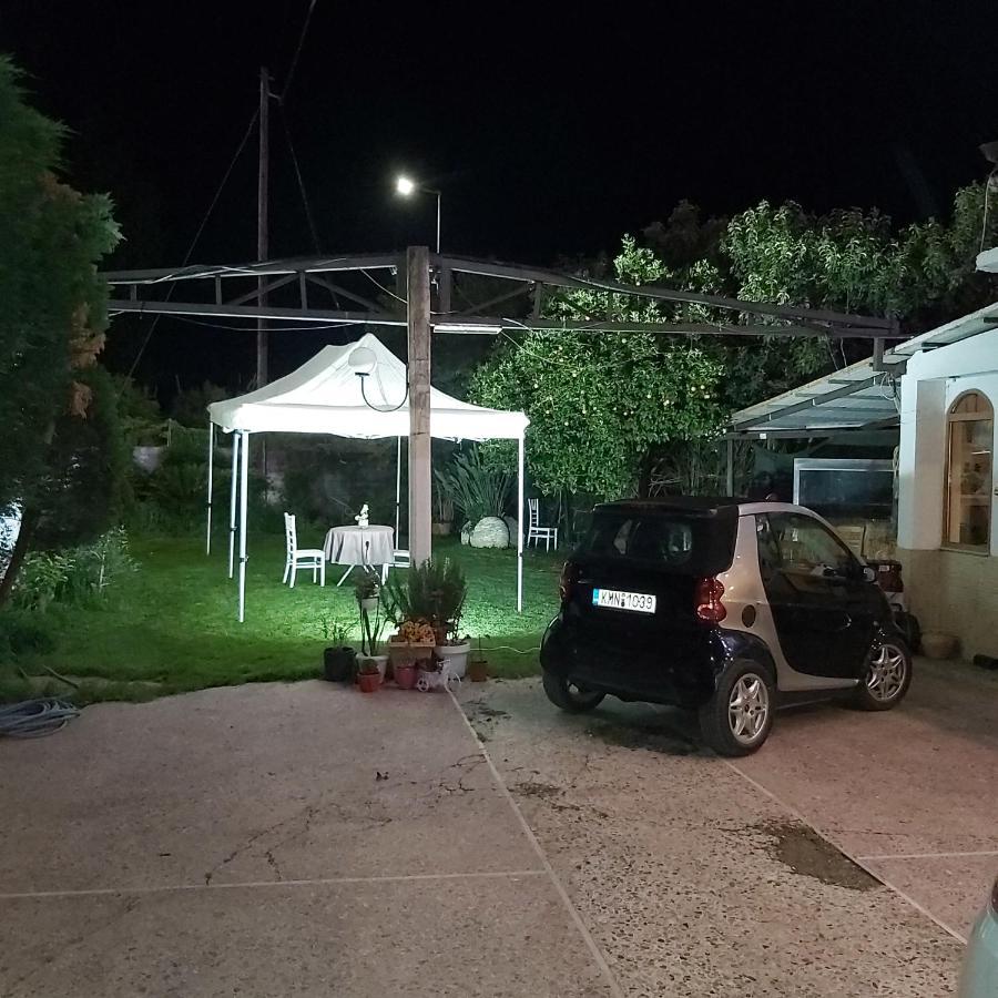 Hotel Drosia Месіні Екстер'єр фото