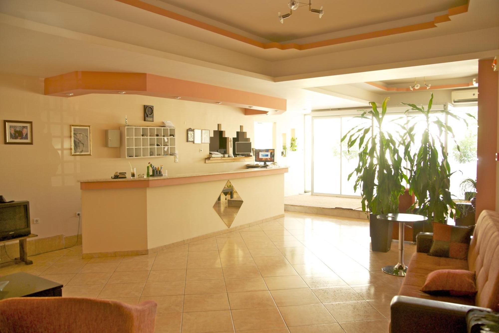 Hotel Drosia Месіні Екстер'єр фото